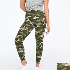 PINK VS Victoria Secret High Waist Ankle Yoga Leggings in Camo Large  ❤️